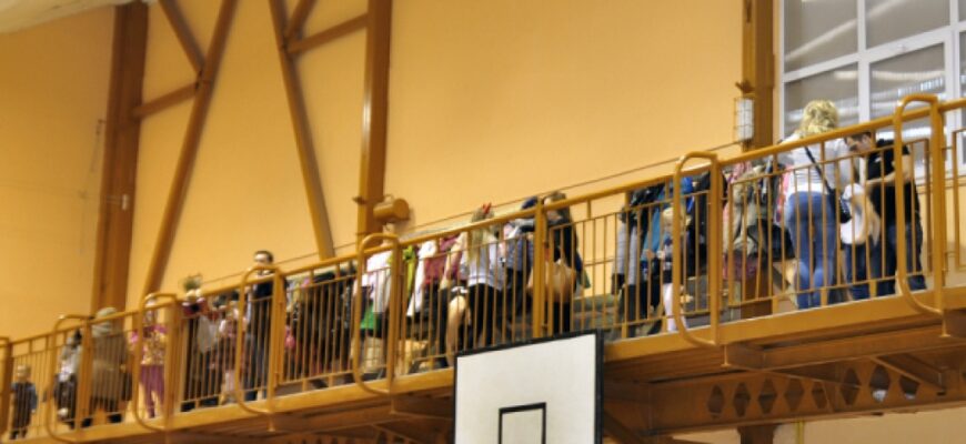 Kolorowy Mikołaj w hali Olimpii