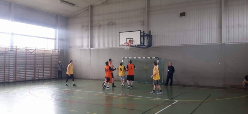 Finał Piekarskiej Amatorskiej Ligi Koszykówki