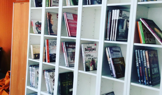 W bibliotece wypożyczysz audiobooki