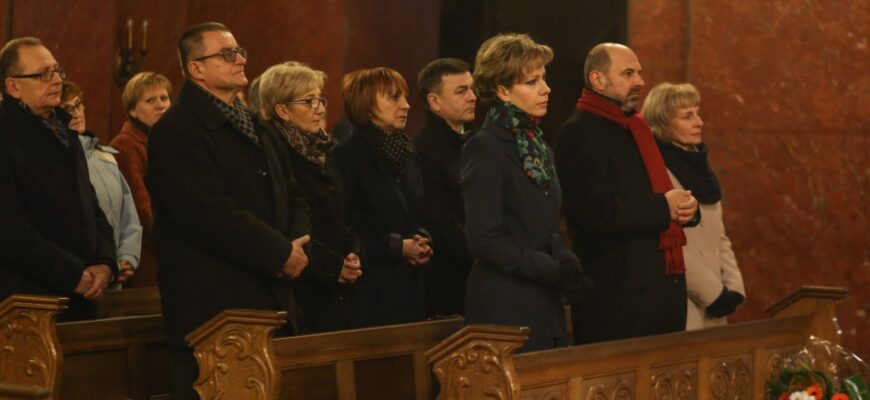 Od 25 lat pomagają wyjść z nałogu