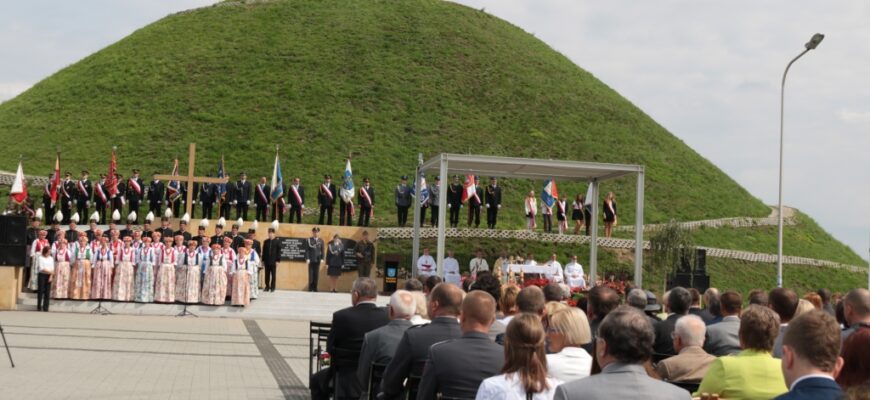 Stanowisko radnych w sprawie mszy świętej polowej