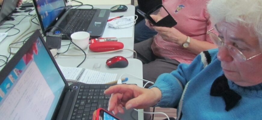 Projekt Senior w Bibliotece – styczniowy harmonogram