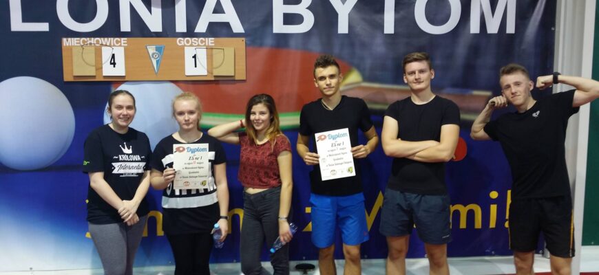 Uczniowie ZS nr 1 najlepsi w tenisie stołowym