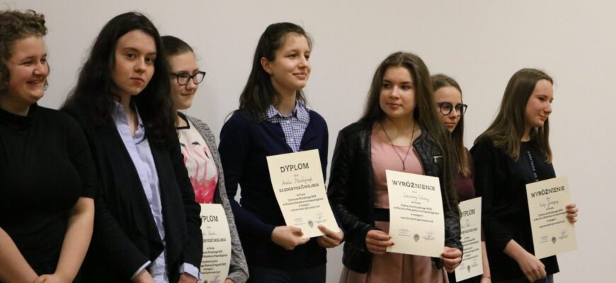 Wyniki Dyktanda Miejskiego dla uczniów szkół gimnazjalnych i ponadgimnazjalnych
