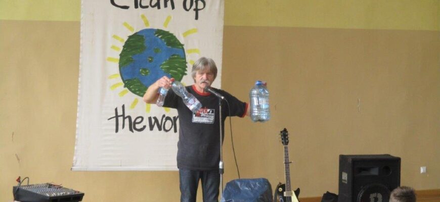 „Wszystkie kolory recyklingu” w piekarskich szkołach