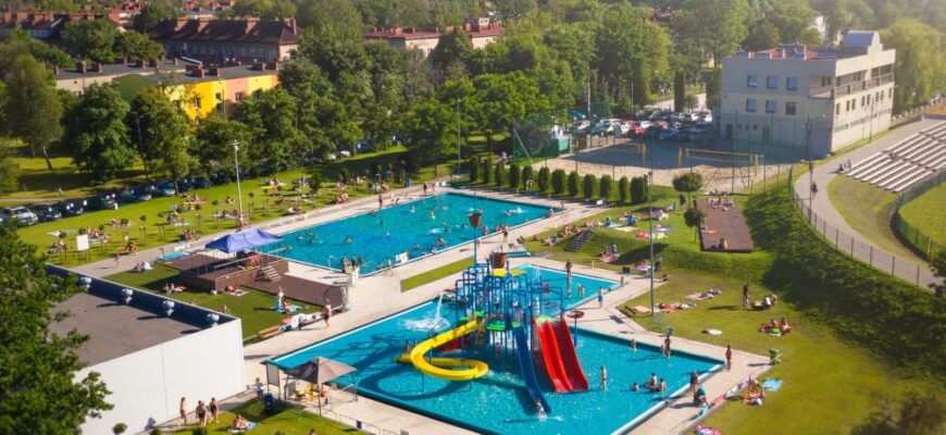 Piekarski basen plenerowy