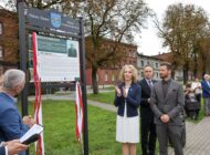 Odsłonięcie Tablicy skwer Andrzej Kołodziejczyka -6